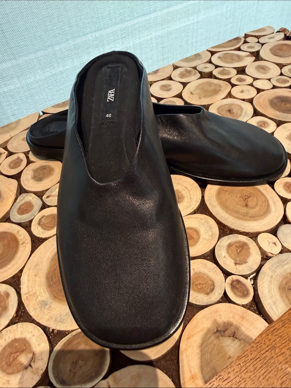 ZARA - New Black Slides - 40/10